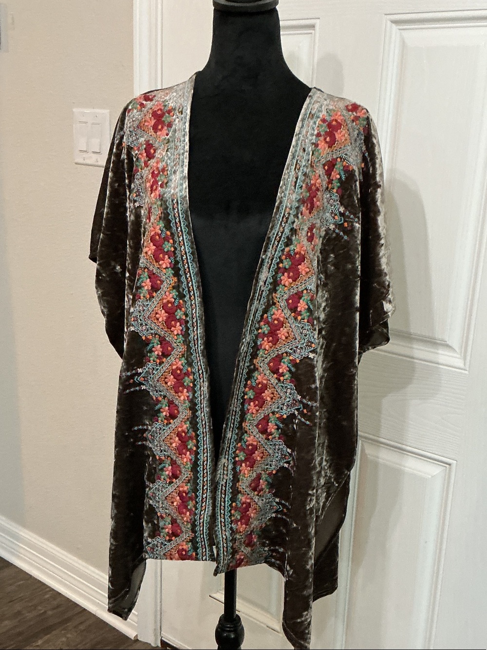 Brown Velvet Open-Front Kimono with Floral Embroidery